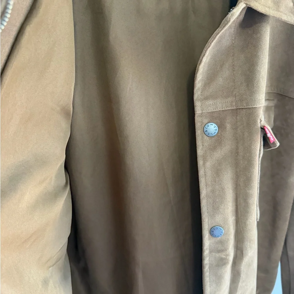Levi's Men's Tan Suede Shirt Jacket - Picture 5 of 6